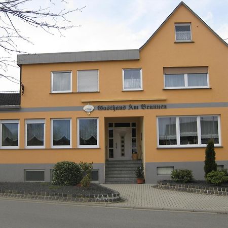 Gasthaus Am Brunnen Illerich Екстериор снимка